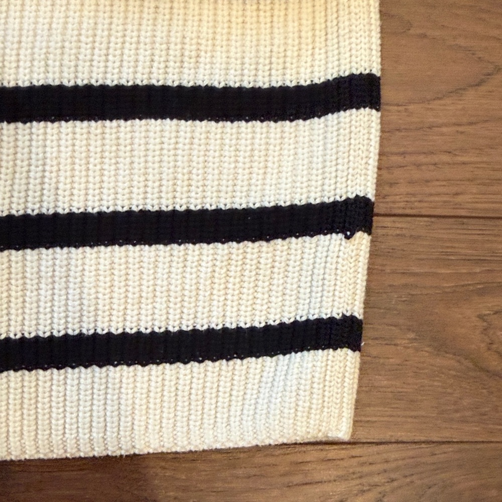 H&M Cream and Black Striped Crewneck Sweater - Picture 5 of 7